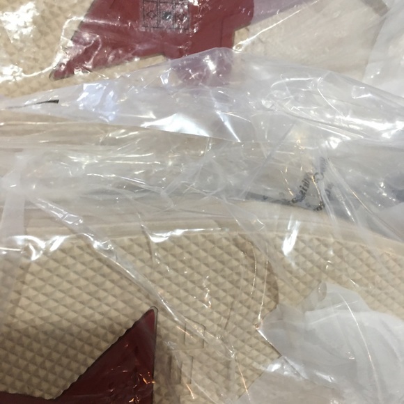 ASH Maxi bis puffer booties, shell color, new in box - Picture 9 of 9